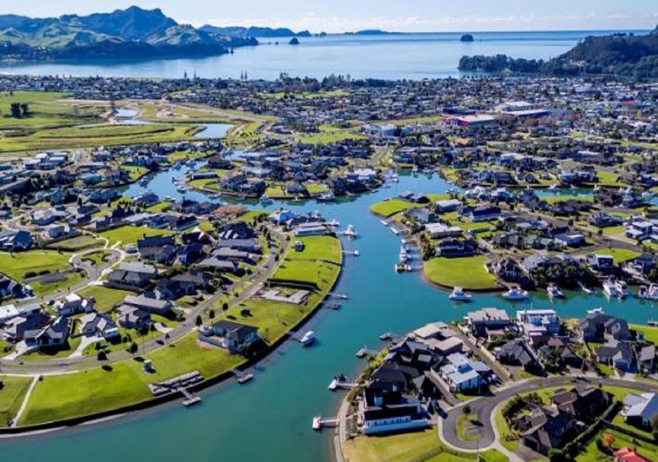 Aquila Haven Guest House Whitianga Exterior photo